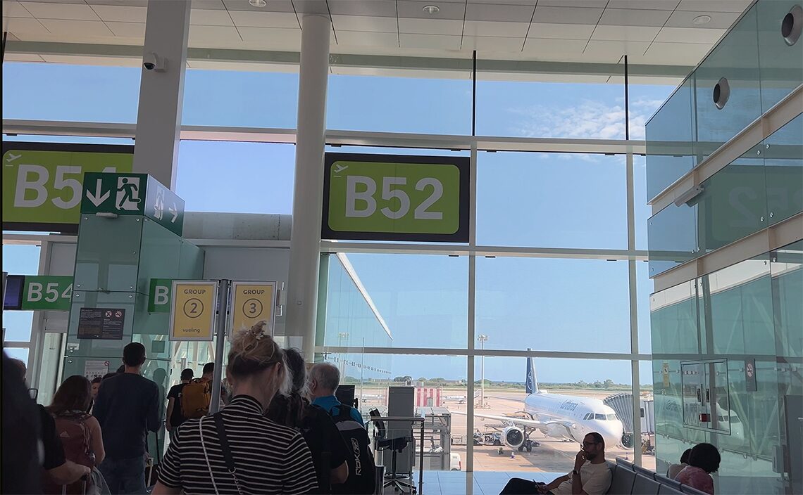 バルセロナ・エル・プラット国際空港 (Aeroport Josep Tarradellas Barcelona-El Prat) 搭乗
