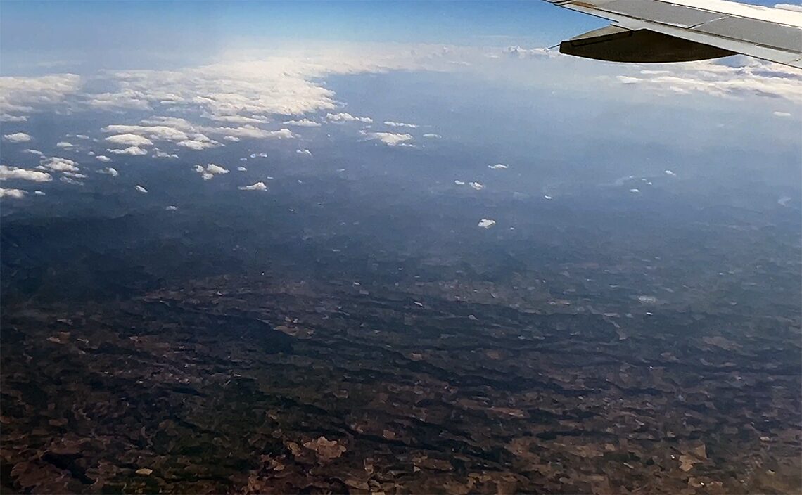 バルセロナ・エル・プラット国際空港 (Aeroport Josep Tarradellas Barcelona-El Prat)からサンティアゴ・デ・コンポステーラ空港まで