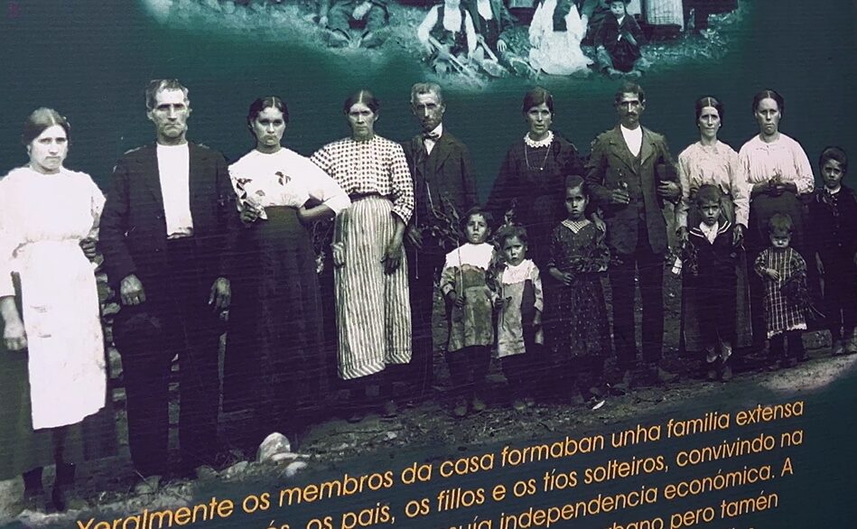 サンティアゴ・デ・コンポステーラ(Santiago de Compostela)ガリシア民族博物館(元サント・ドミンゴ・デ・ボナバル修道院)
