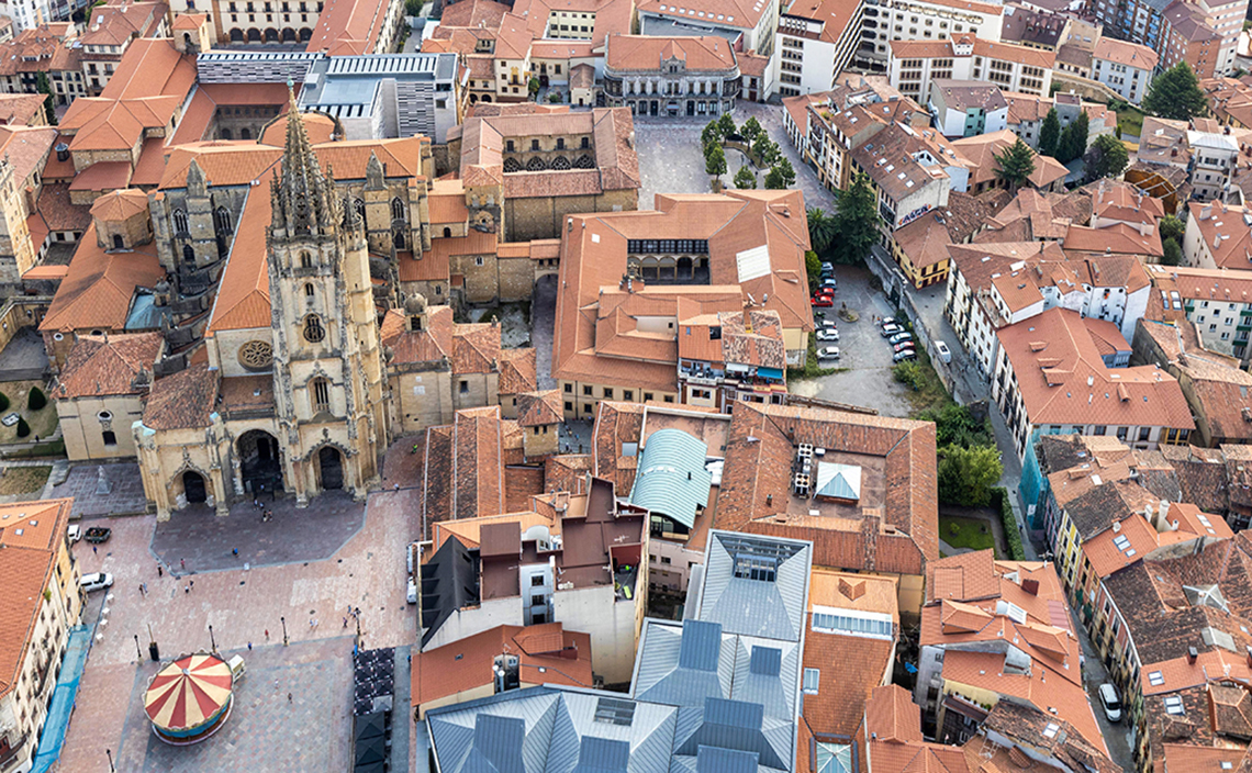 オビエド Oviedo　オビエド大聖堂（Catedral de Oviedo）