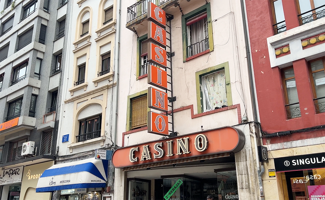 オビエド  oviedo 