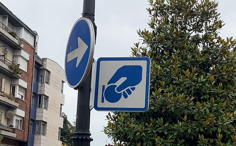 オビエド oviedo