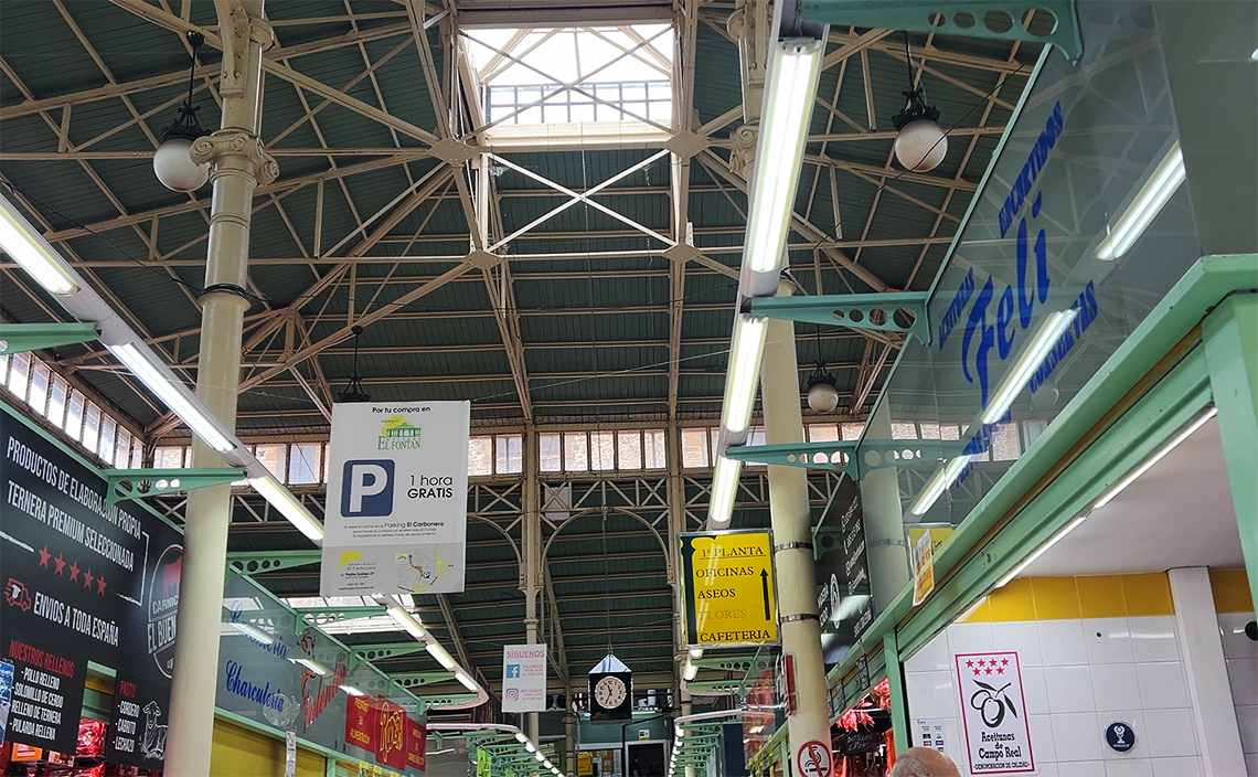 オビエド  oviedo エル・フォンタン市場（Mercado El Fontán）