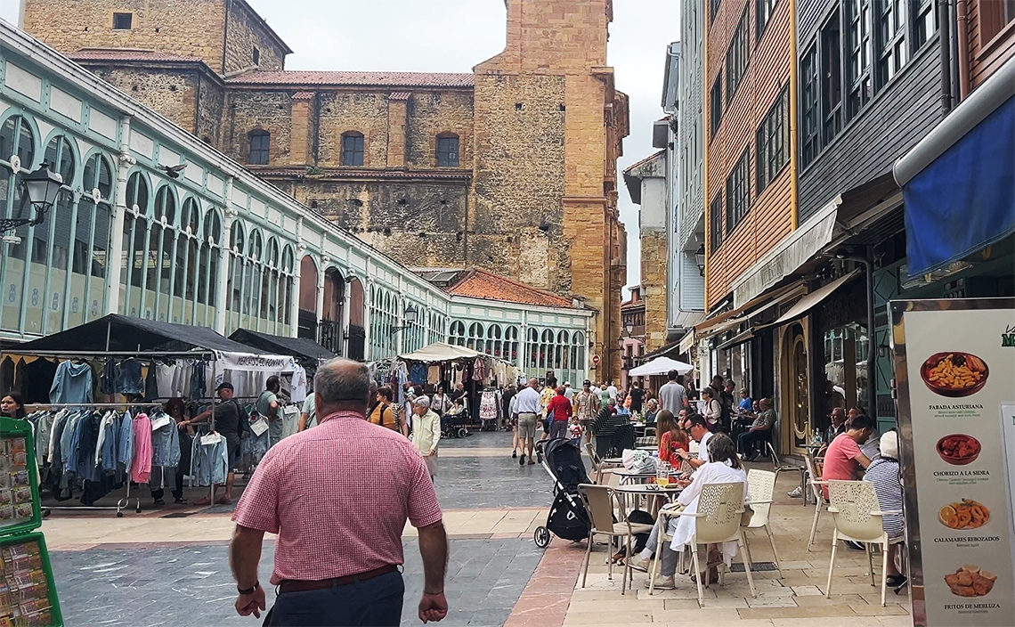 オビエド  oviedo エル・フォンタン市場（Mercado El Fontán）