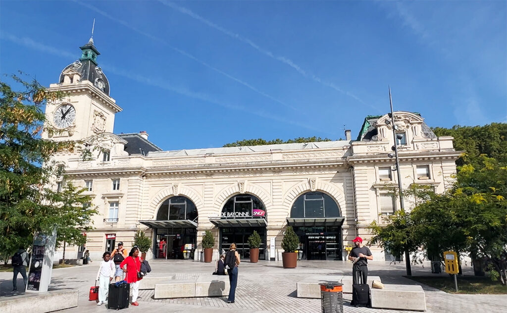 バイヨンヌ -Bayonne(フランス)バイヨンヌ駅周辺(Gare de Bayonne)