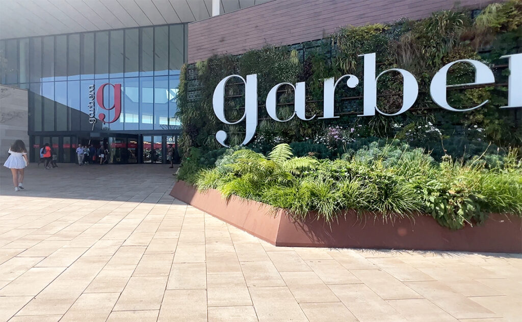 サンセバスチャン (スペイン) – San Sebastián(Spain)ショッピングモール「Garbera Merkataritza Gunea」