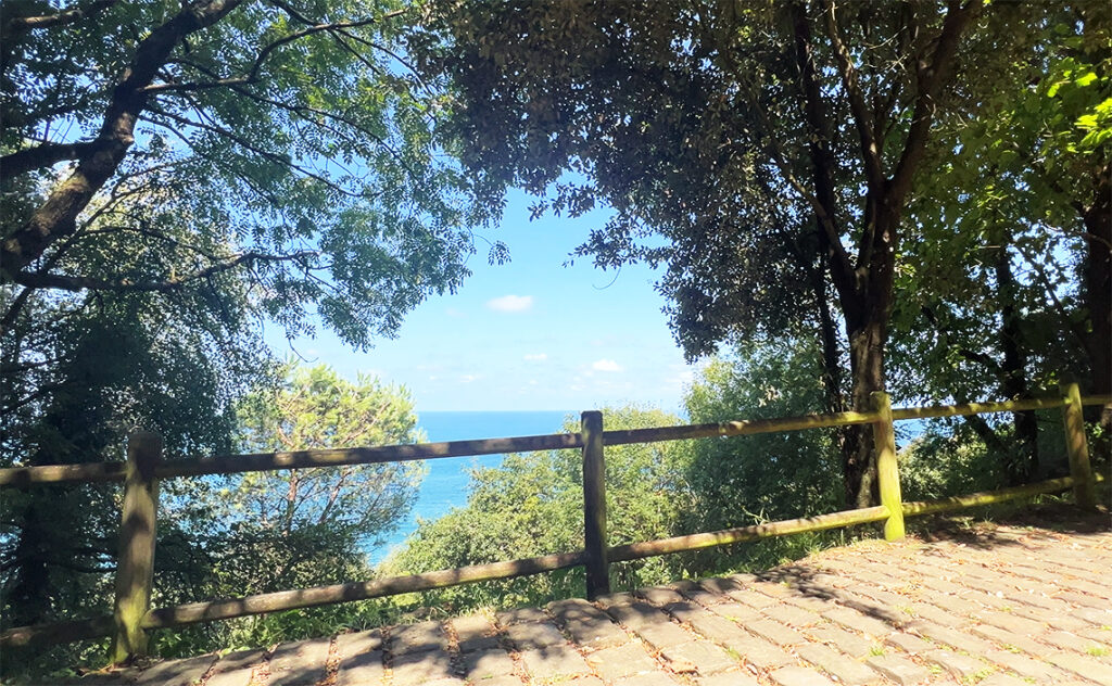 サンセバスチャン (スペイン) – San Sebastián(Spain)モンテ・ウルグル(Monte Urgull)