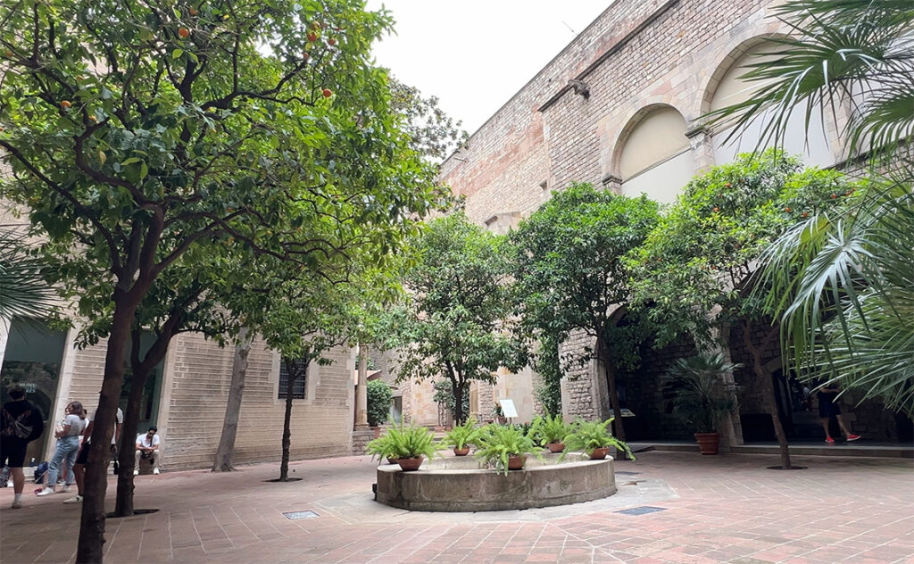 バルセロナ　フレデリック・マレス美術館（Museu Frederic Marès）　旧バルセロナ伯王宮Palau Reial Major