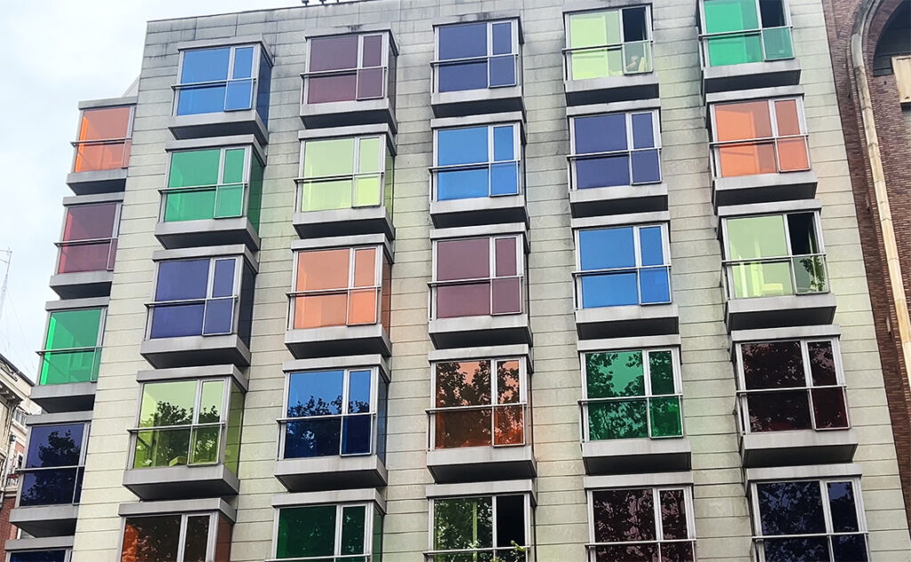 ビルバオ Bilbao バスク保健省本部（の別館）。