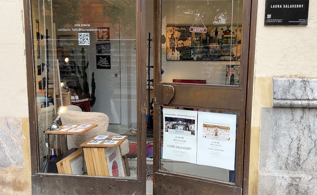 ビルバオ Bilbao アートギャラリー兼スタジオの入り口。