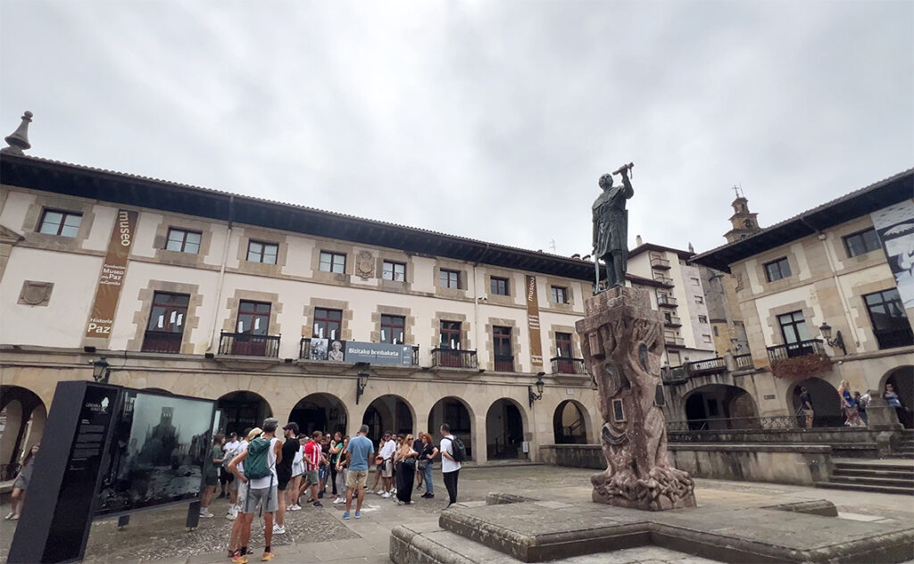 ビルバオ Bilbao ゲルニカ（Guernica）Museo de la Paz de Guernica（ゲルニカ平和博物館）