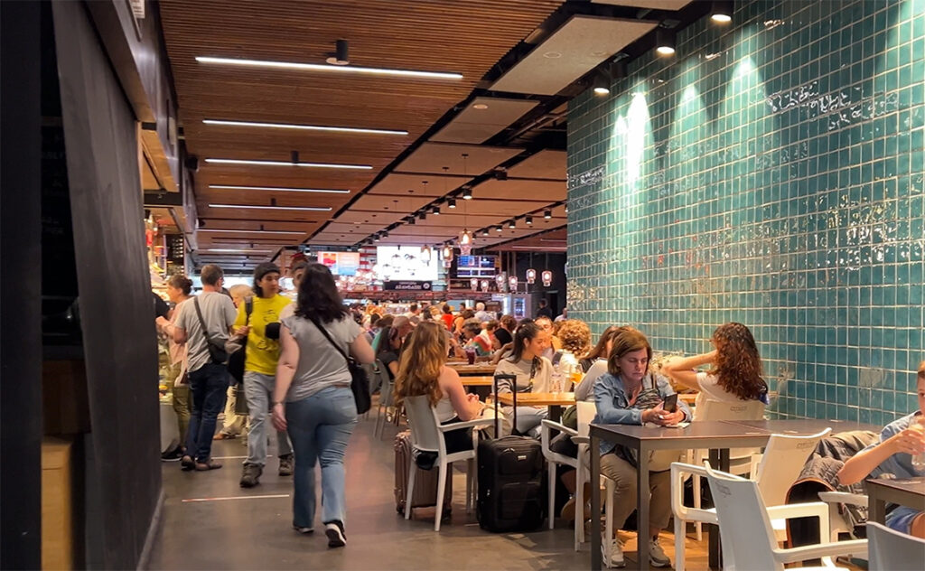 ビルバオ Bilbao リベラ市場（La Ribera Gastro Plaza）