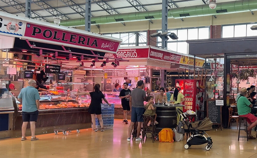 ビラノバ・イ・ラ・ヘルトル（Vilanova i la Geltrú） ビラノバ・イ・ラ・ヘルトルの常設市場