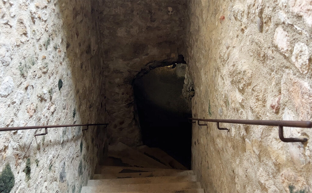 フランス(France) ナルボンヌ(Narbonne) ロマン・グラナリー・ミュージアム(Roman Granary Museum)
