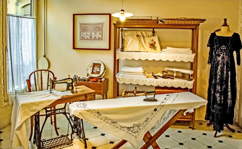 カサ・ミラ（Casa Milà） / ラ・ペドレラ バルセロナ(Barcelona) 20世紀初頭の生活を再現した展示室