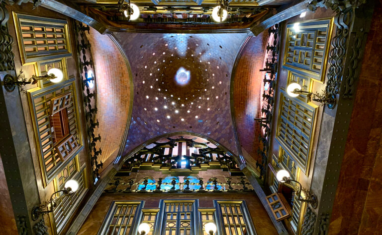 グエル邸(Palau Güell)