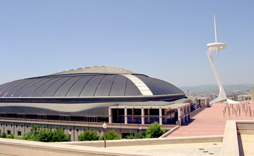 磯崎新の代表作パラウ・サン・ジョルディ(Palau Sant Jordi)。