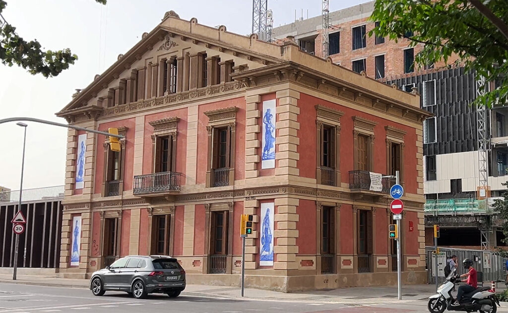 バルセロナ（Barcelona）　Torre de la Sagrera（旧ラ・マキニスタ社・管理棟）