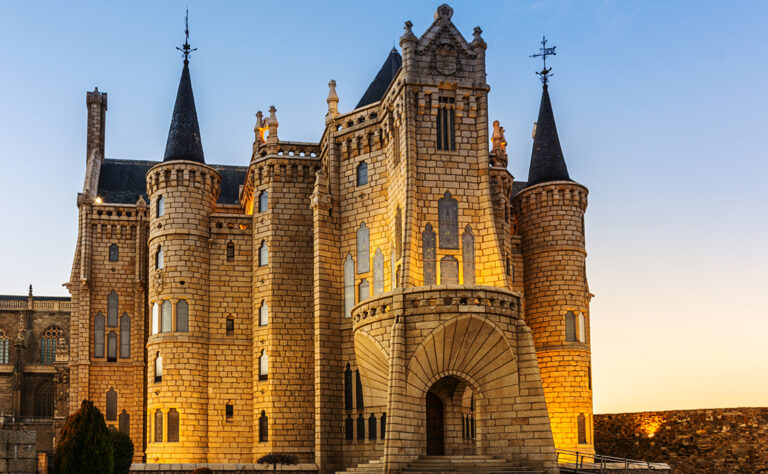 エピスコパル宮殿（Episcopal Palace of Astorga）