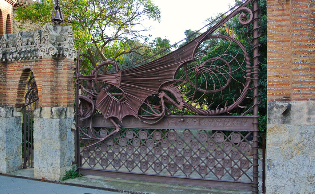 グエル・パビリオン/グエル別邸（Pavellons Güell）